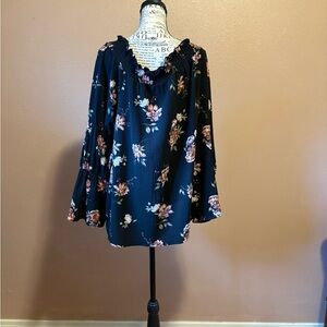 Mittoshop Black Floral Blouse
